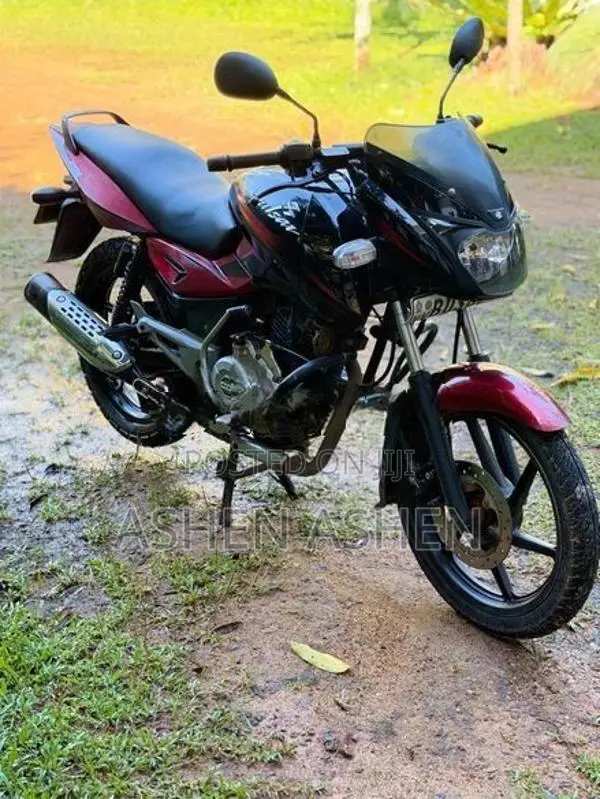 Bajaj Pulsar 150 2016