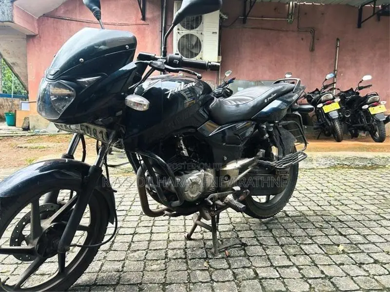 Bajaj Pulsar 150 2011
