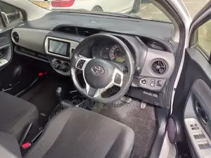 Toyota Vitz 2017