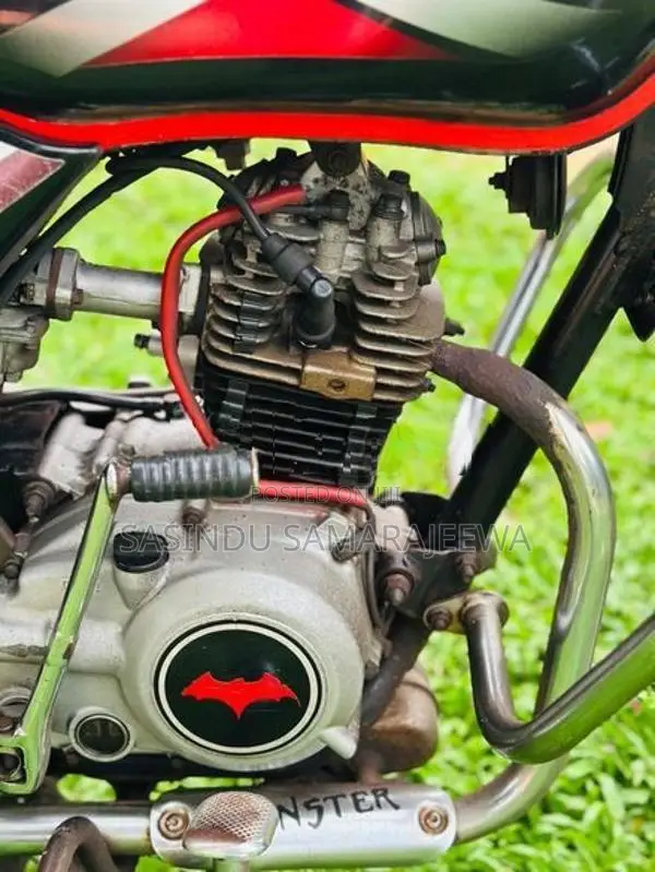 Bajaj CT100 (BEV) 2016