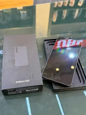 Samsung Galaxy S24 (Used)