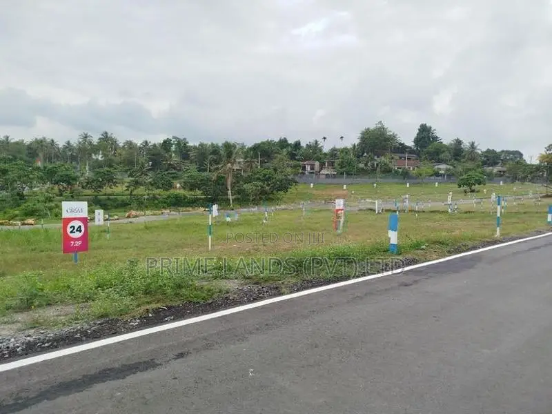 හෝමාගම බෙරුකැටිය බිම් කොටස් විකිණීමට