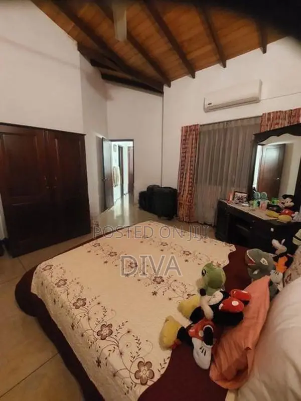 Spacious Semi-Furnished House For Rent In Kotte