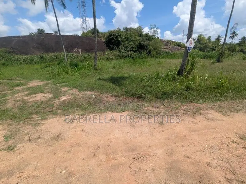 15P Residential Land – Wariyapola Town (Near Sambole Restaurant)