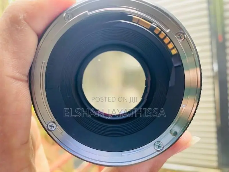 Canon 50mm F/1.8 Stm Lens