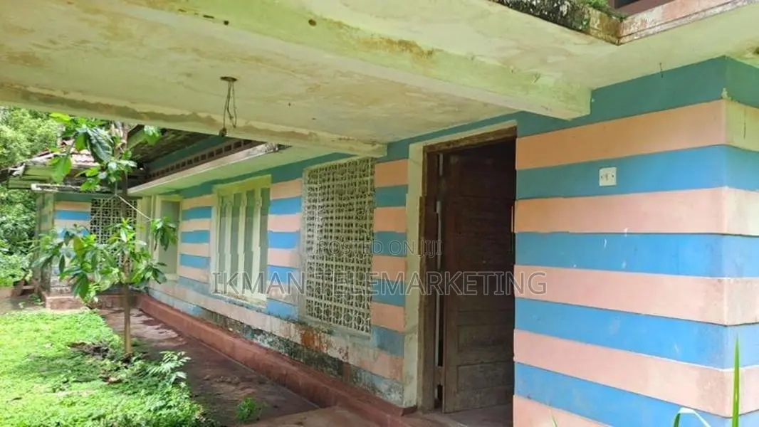 Land With House for Sale Near Moronthota, Kegalle