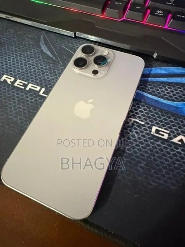 Apple iPhone 15 Pro Max (Used)