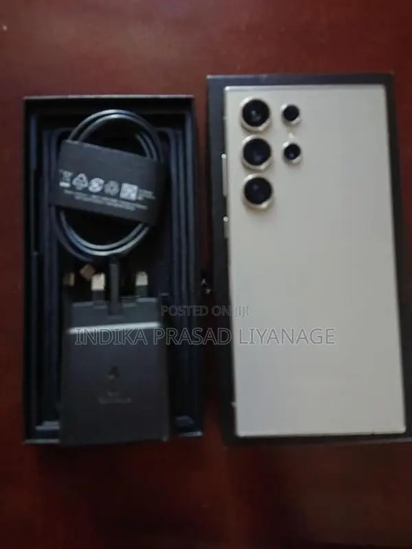 Samsung Galaxy S24 Ultra 256GB/12GB RAM (Used)