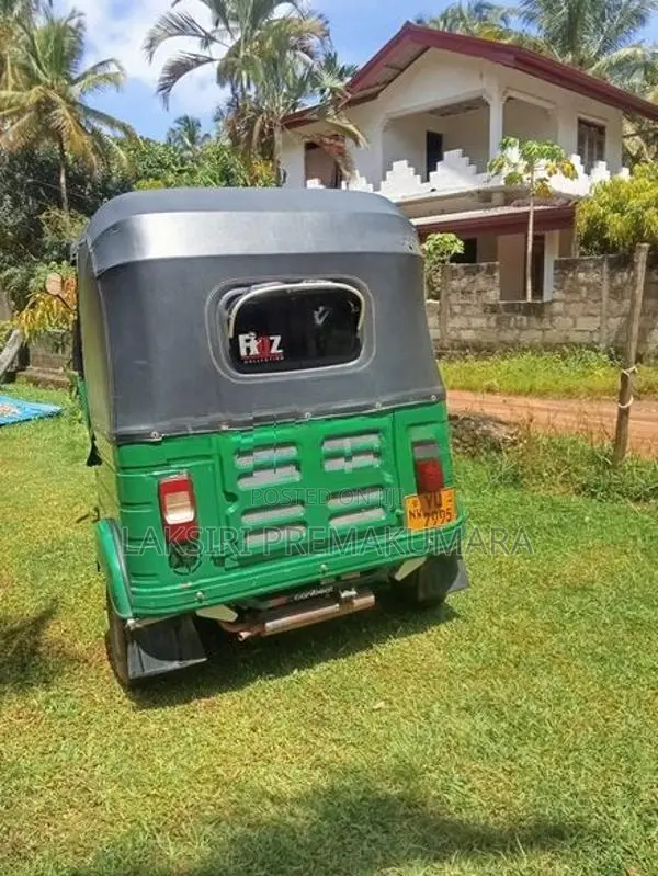 Bajaj RE 4Stok 2012