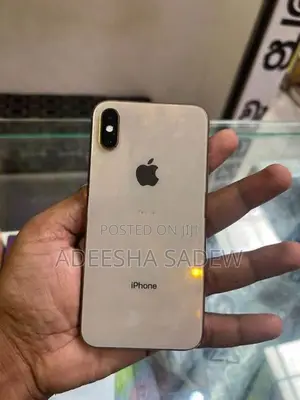 Apple iPhone XS (Used)