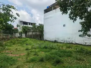 පර්චස් 21 ක ඉඩම කොටස් 2 ක් වශයෙන් විකිණීමට නුගේගොඩ – මිරිහාන