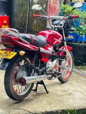 Bajaj CT100 2010