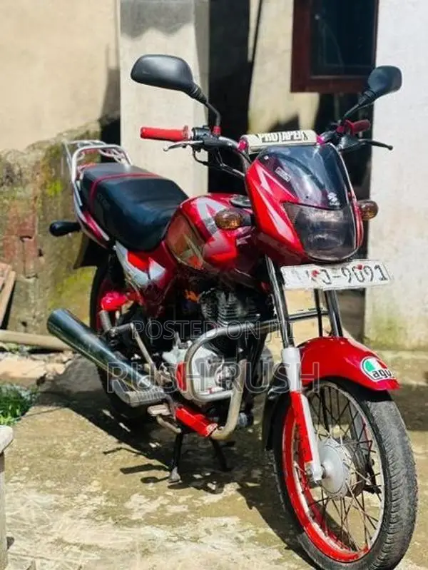 Bajaj CT100 2010