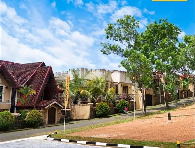 Hokandara Exclusive Land For Sale D In Talawatugoda