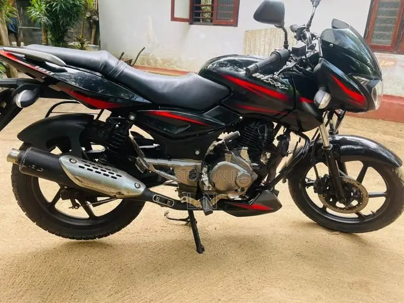 Bajaj Pulsar 180 2010