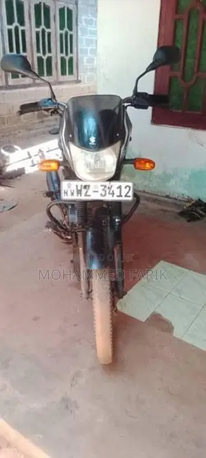 Bajaj Platina 100 2011