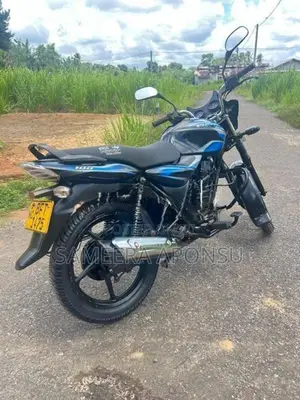 Bajaj Discover 2017