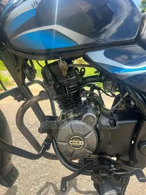 Bajaj Discover 2017