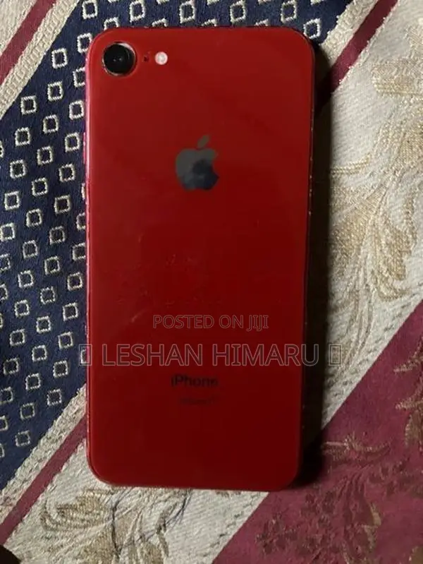 Apple iPhone 8 (Used)