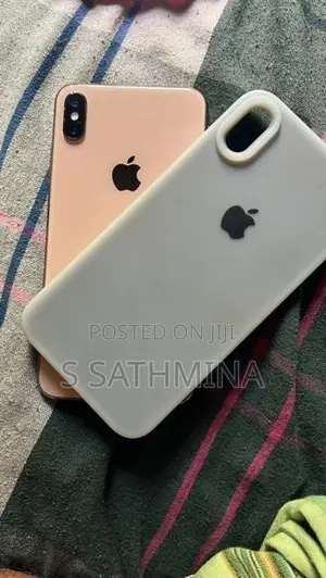 Apple iPhone XS Max (Used)