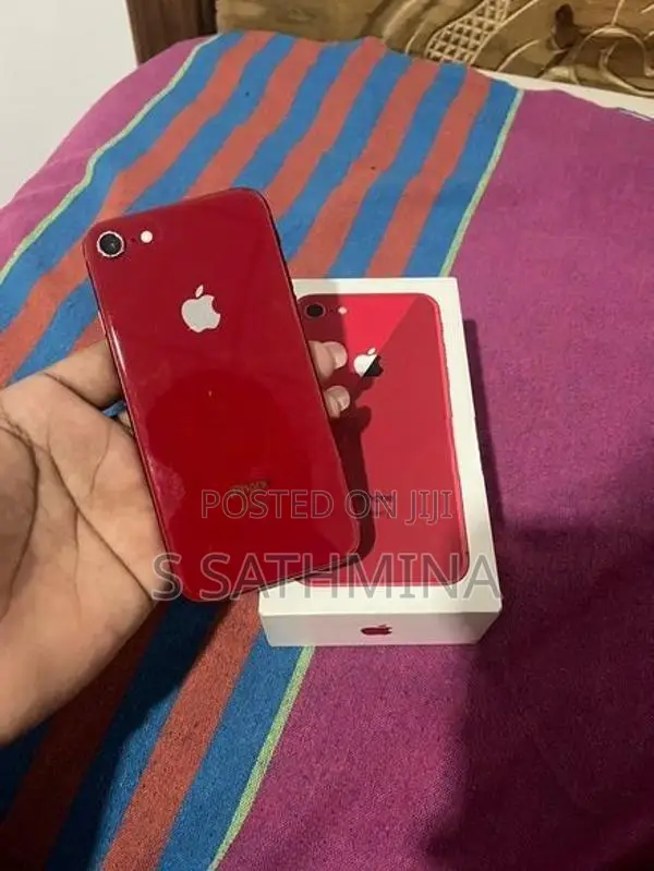 Apple iPhone 8 (Used)
