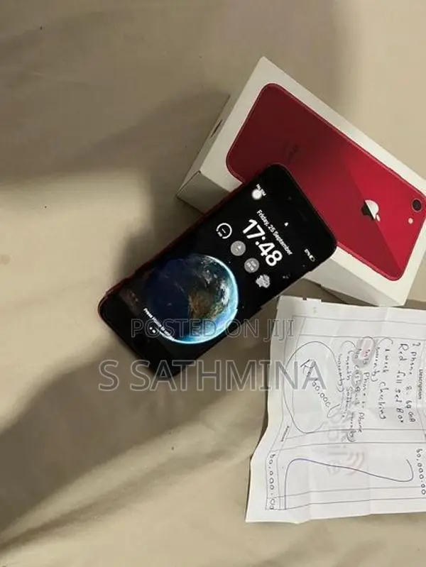 Apple iPhone 8 (Used)