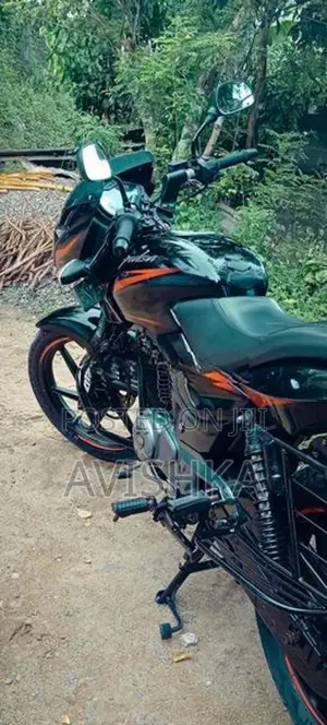 Bajaj Pulsar 150 2017
