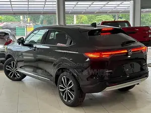 Honda Vezel Z Premium 10 SPEAKRS 2026