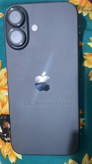 Apple iPhone 16 (Used)