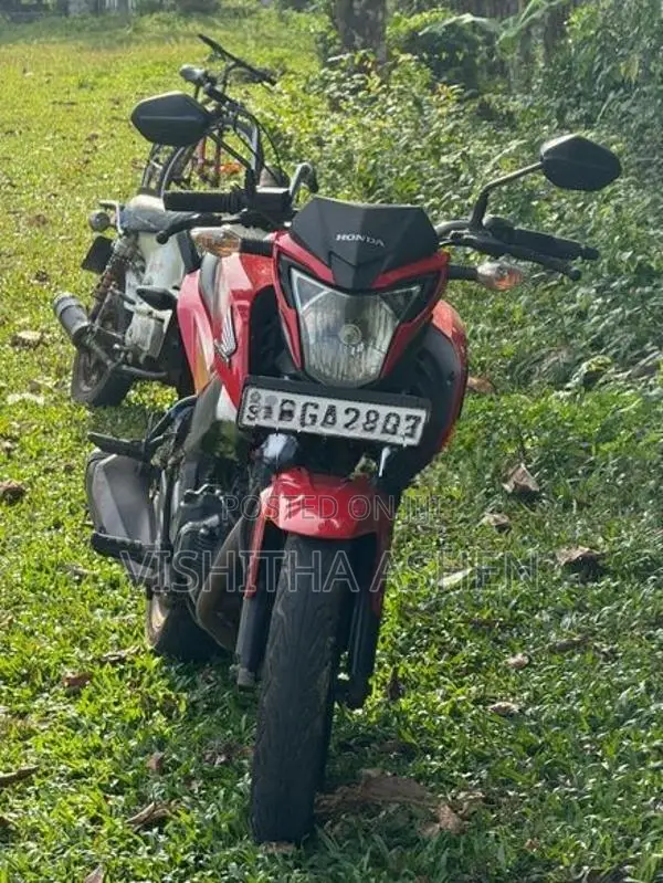 Honda CB Hornet 2018