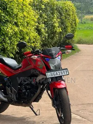 Honda CB Hornet 2018