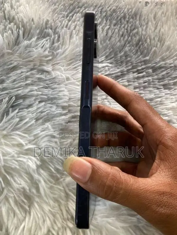 Samsung Galaxy A06 (Used)