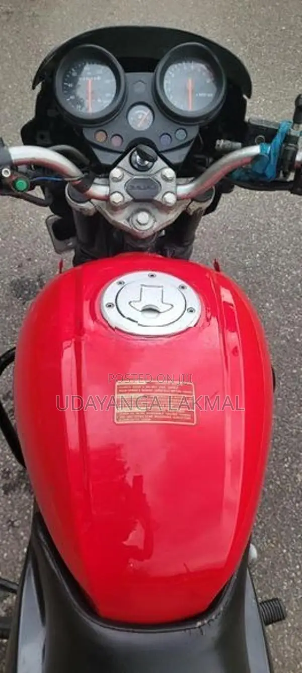 Bajaj Pulsar 180 2007