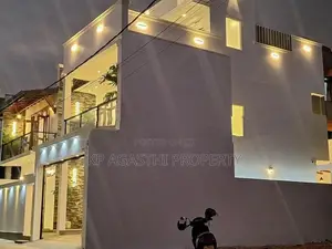 Malabe Architecture Designed Luxury House for Sale
