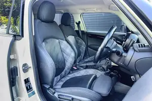 BMW Mini Cooper CHILl. F55 2017