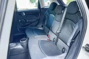 BMW Mini Cooper CHILl. F55 2017