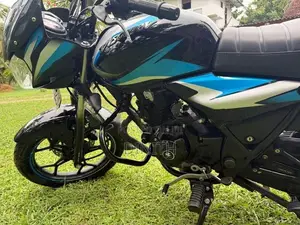 Bajaj Discover 125 2025