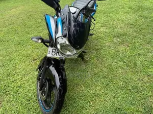 Bajaj Discover 125 2025