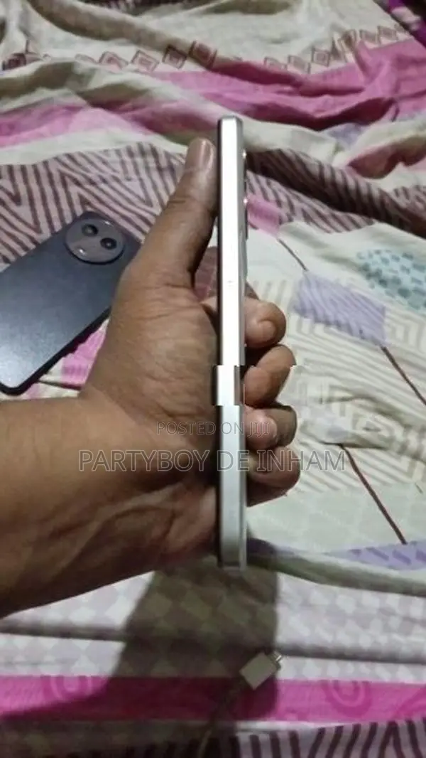 Oppo Reno 8 (Used)