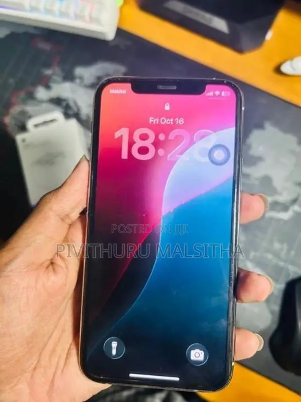 Apple iPhone 11 Pro (Used)