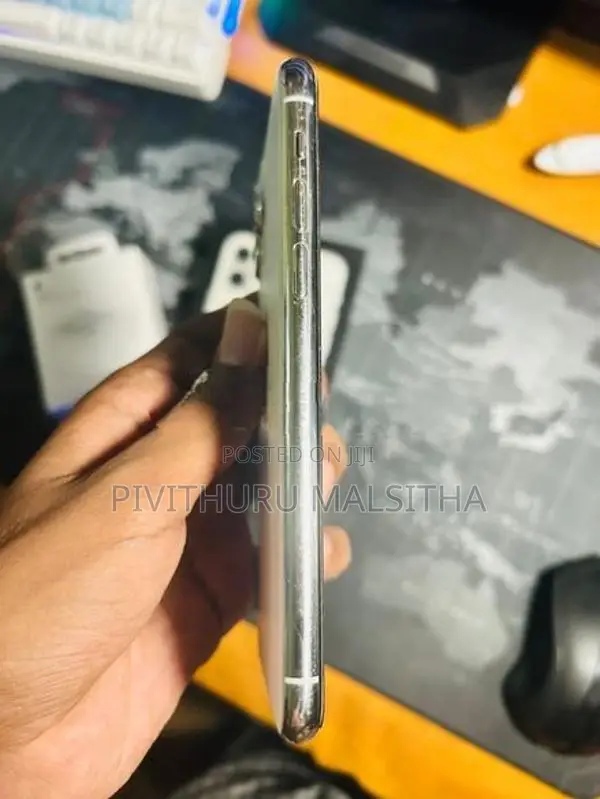 Apple iPhone 11 Pro (Used)
