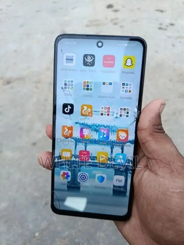 Huawei Y7a 4GB 128GB (Used)