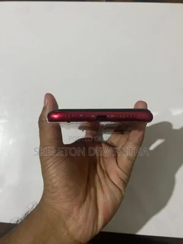 Apple iPhone 11 (Used)