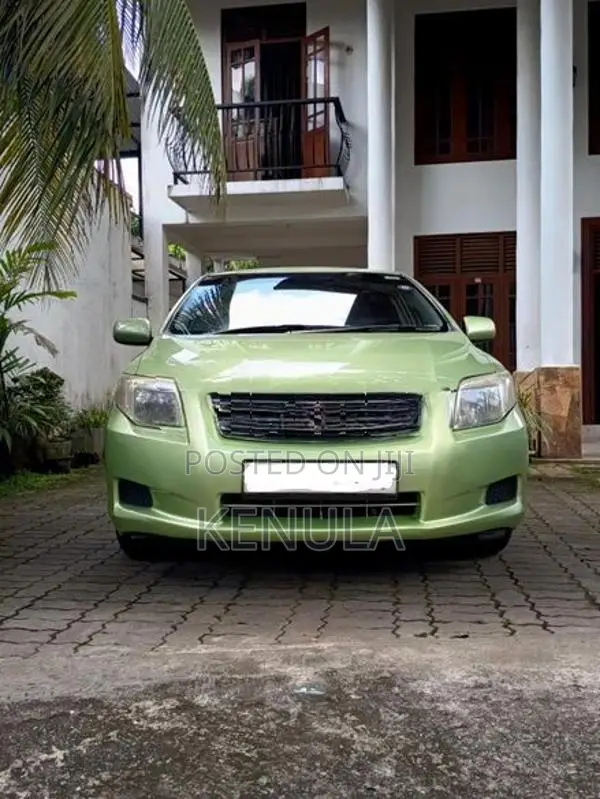 Toyota Axio 2011