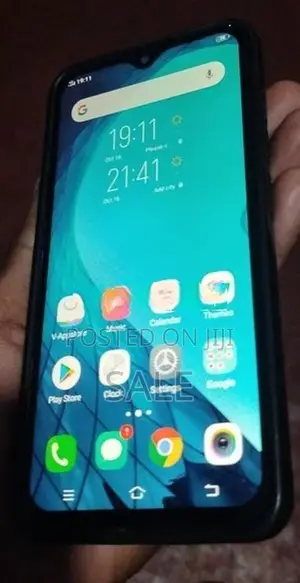 Vivo Y1s y93 (Used)