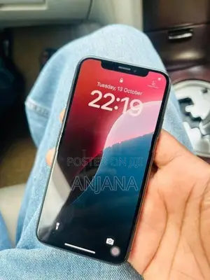 Apple iPhone XS (Used)