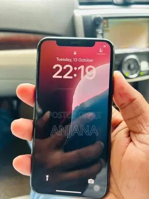 Apple iPhone XS (Used)