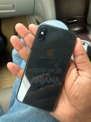 Apple iPhone XS (Used)
