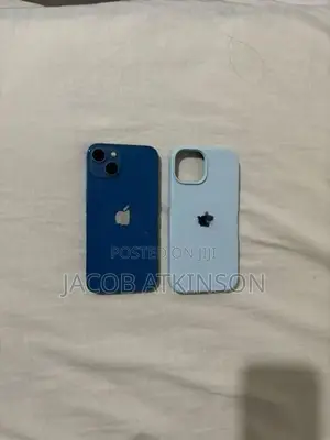 Apple iPhone 13 (Used)