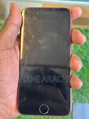 Apple iPhone SE 2 (Used)
